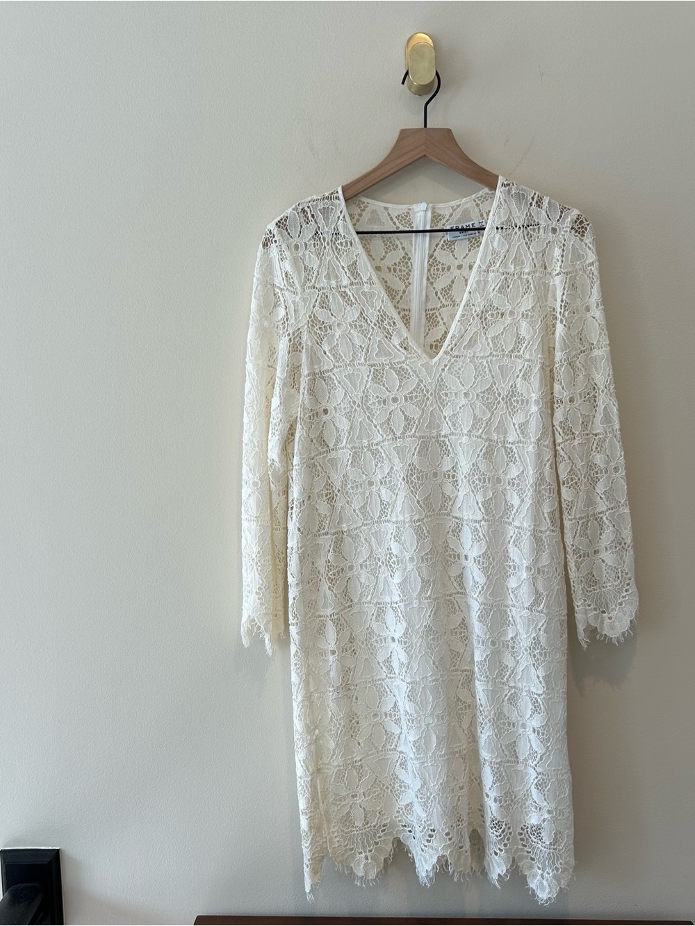 Frame Denim White Lace V-Neck Mini Dress Long Sleeve Sheer Size M - Picture 3 of 7